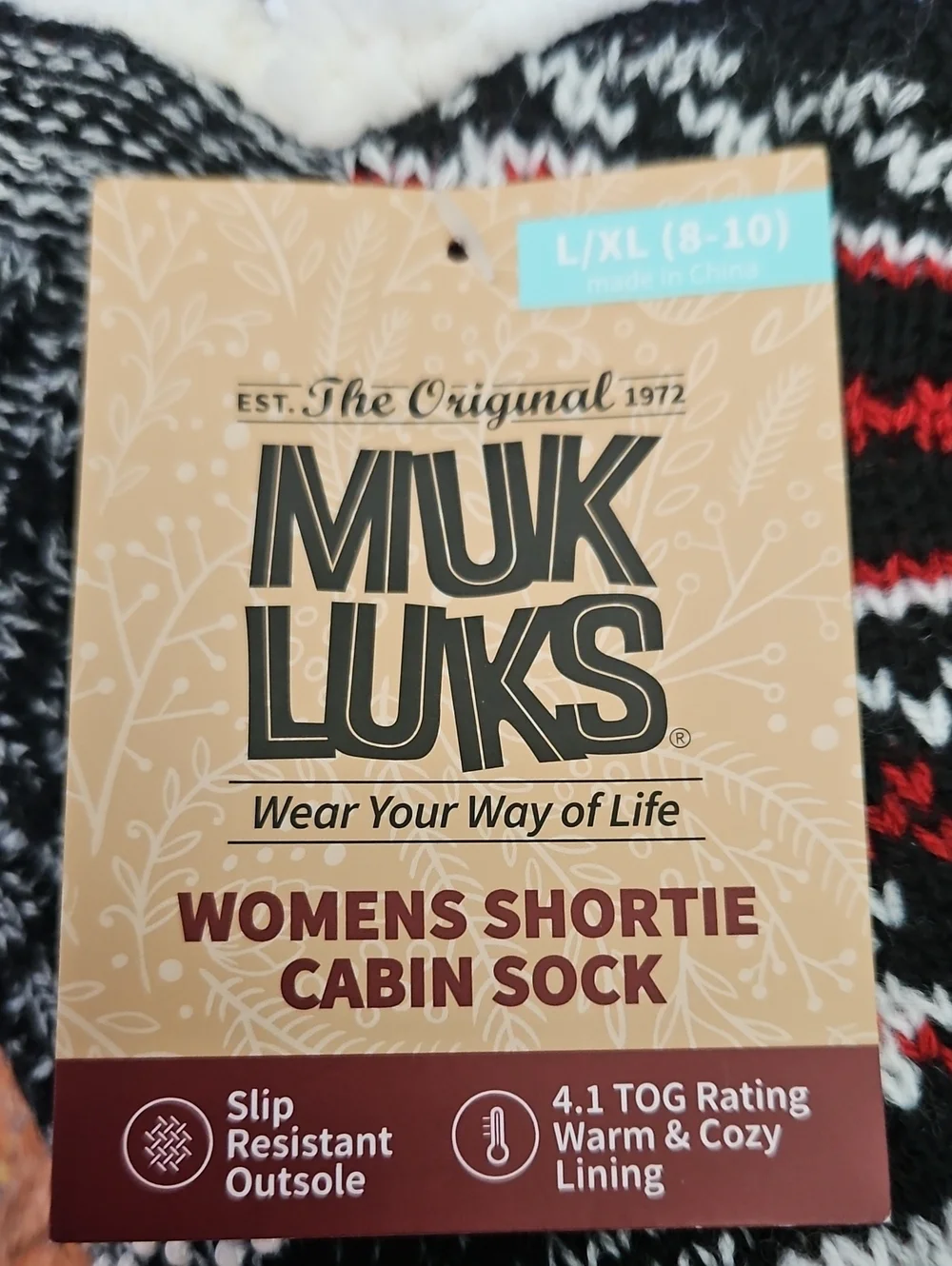 Muk Luks Black, White & Red Knit Sherpa-Lined Cold Weather Cabin Shortie Socks
